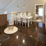 Villa Graniitti *